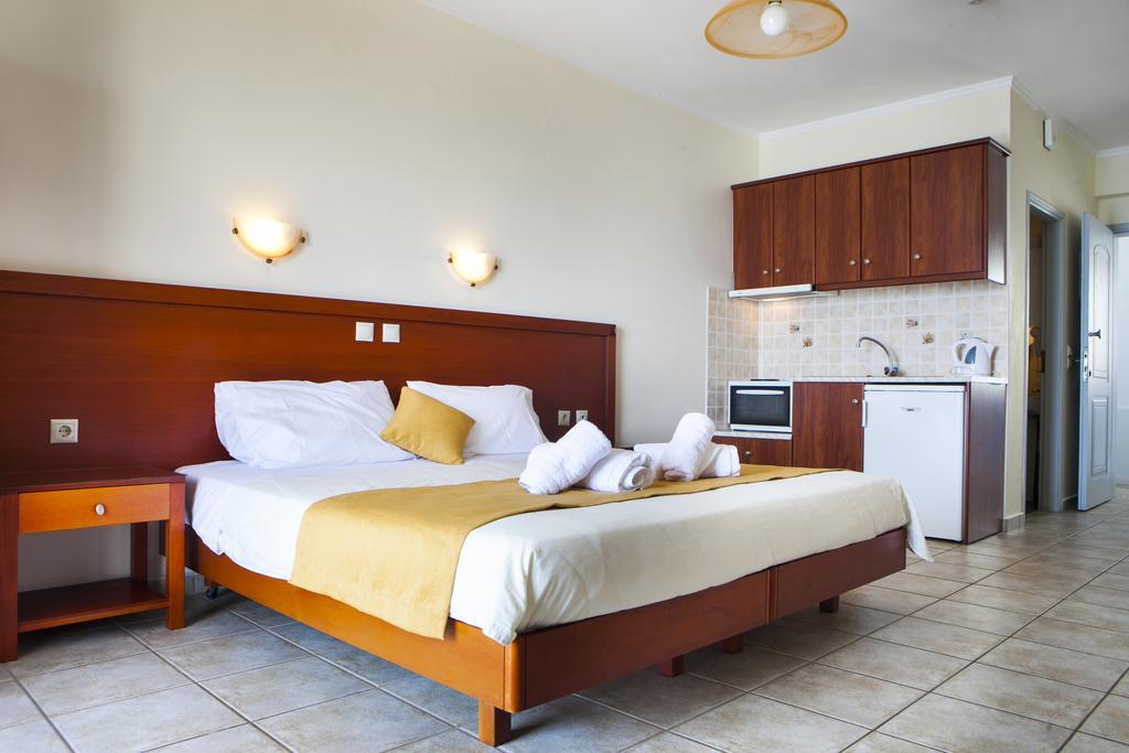 Olive Bay Hotel Agia Efimia Chambre photo